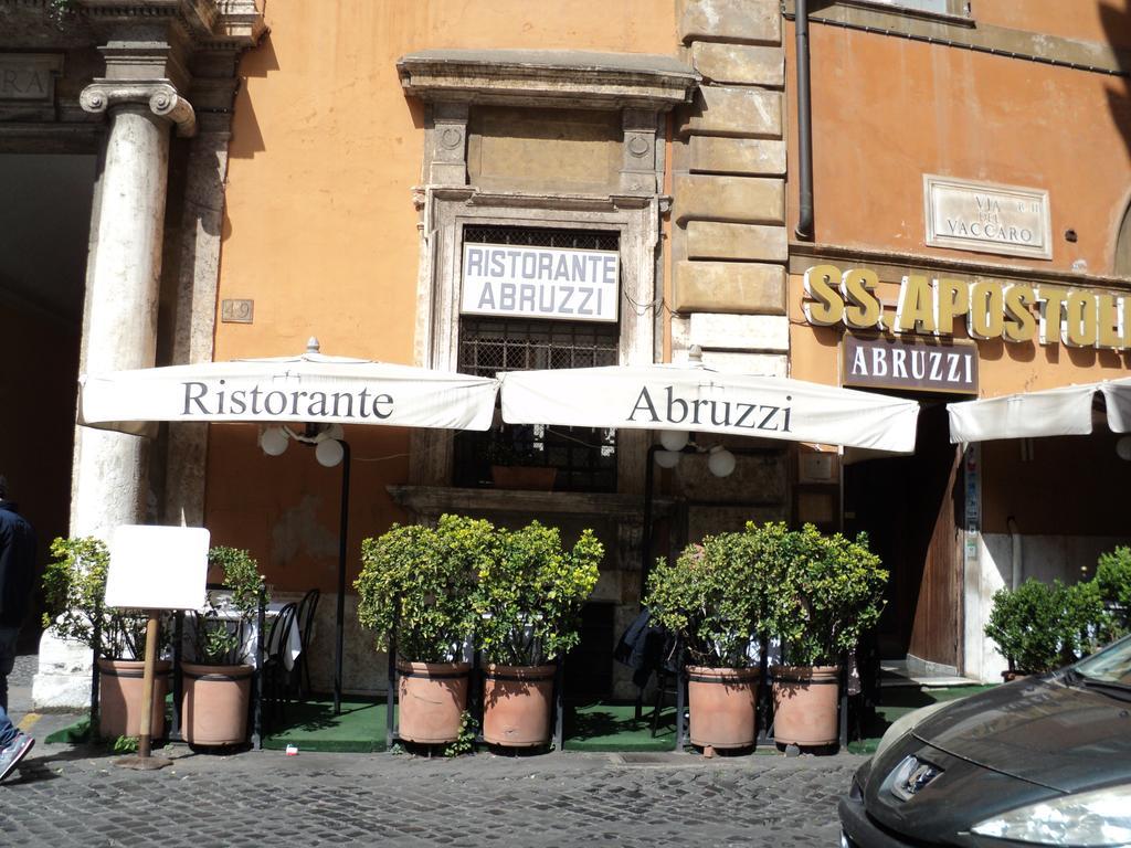 Apartment Piazza Venezia And Terrace Rom